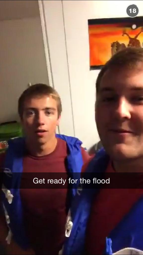 CCavello's tweet photo. The fact momo and herbs made the iowa snap story 🙌 http://t.co/IN0vRntdCB