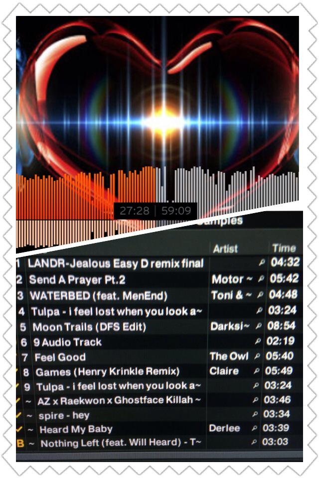 leonlight00's tweet photo. New tracks mixed by me #Creamfields2015 

http://t.co/Fk2MYeXadM http://t.co/q60ue9JZcS