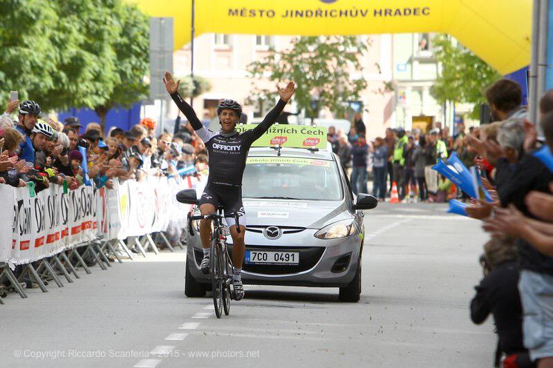 Super Team !!!!! Grande Mattia!

ciclismoweb.net/index.php?opti…