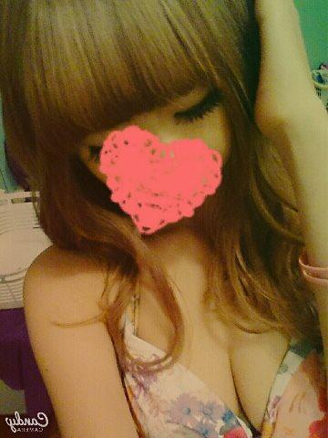 BettieColado's tweet photo. 今日は外でしたいなあーline待ってるね！♪(^^♪「etxc」 http://t.co/GwmGAEI6YD