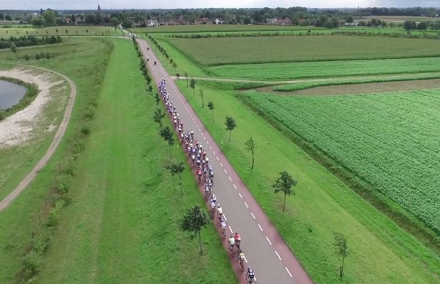 TopcompetitieNU's tweet photo. VIDEO: De samenvatting van de Kernenomloop. https://t.co/tzbTo9OWnf @Kernenomloop @TeamKuota @metecct @RaboDevTeam http://t.co/DrqIZQJkwl