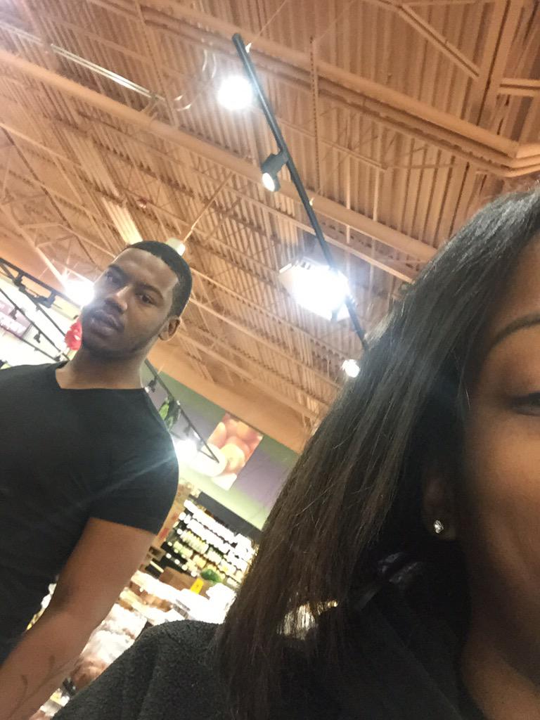 YeahImShy's tweet photo. When you little / big brother pop up on you at work ๐
๐๐ธ๐๐พ #FreakyG #MyOtherHalf http://t.co/xXm3sCBJ2Y
