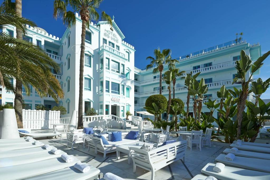Touchdown in Ibiza and we're raring to go. #VredesteinIbizaTakeover