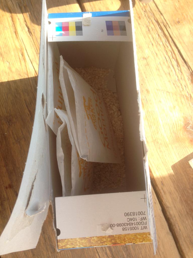 PADDY_HAMILTON's tweet photo. @Quaker breakfast boo boo, your packets weren't sealed properly. The oats are on the run from porridge. Not happy :( http://t.co/y2BfWh0MPN