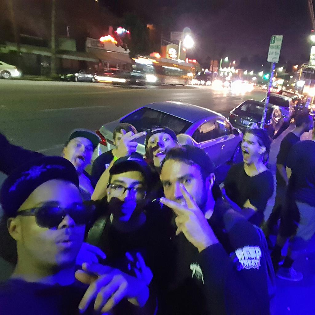SubzeeD's tweet photo. LA show went off 4 deck mixin ting.. big up all crew inside! #AFTERSESH #TIME http://t.co/kAJrBi4M7J