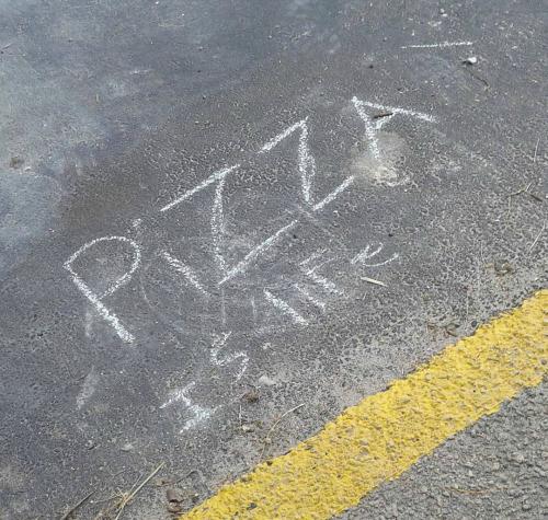 Pizza_Warehouse's tweet photo. Whoever wrote this is right. #PizzaArt via Tumblr http://t.co/LnRANnwEIZ