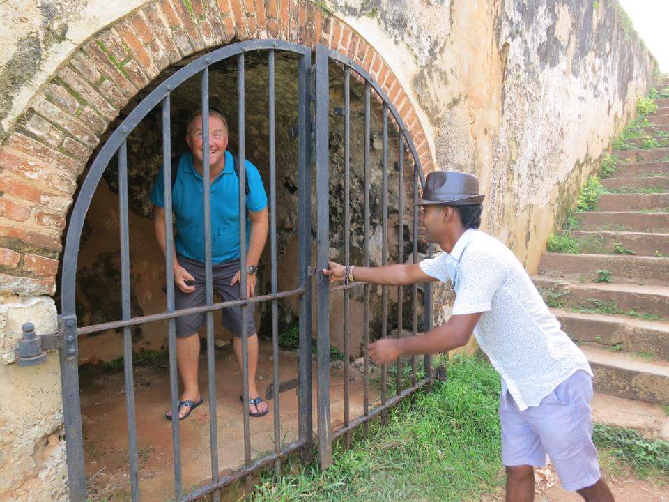 ReshniTours's tweet photo. British airways pilot Kevin is discovering Sri Lanka with Reshni Tours #holiday #reshnitours #elephants #beachparties http://t.co/u4uCopUSrv