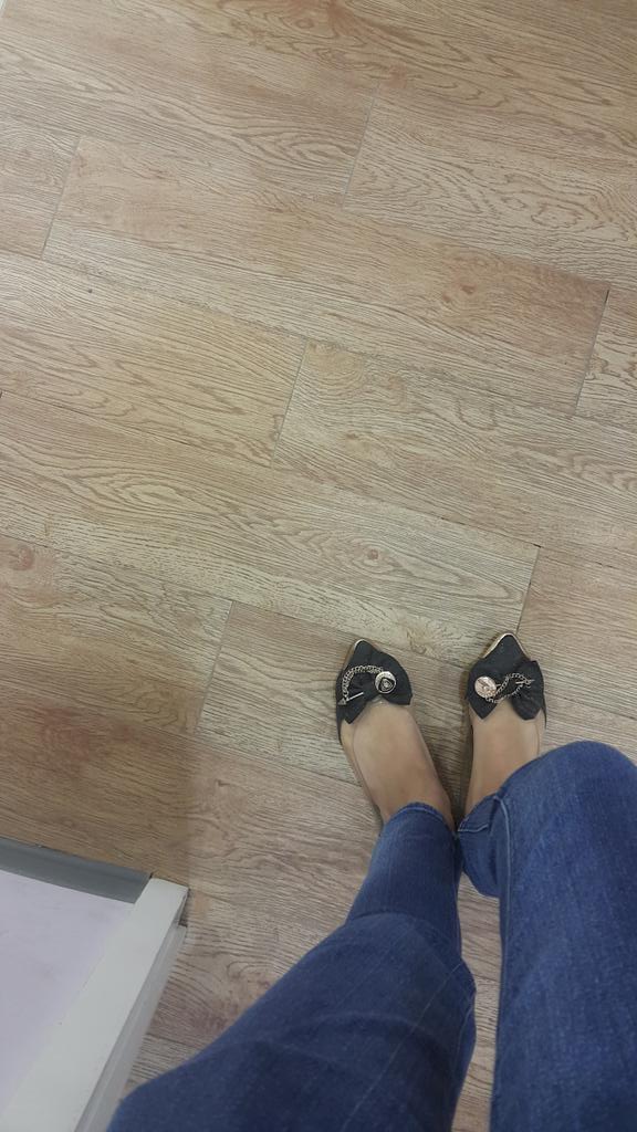 carolinapermat1's tweet photo. Kfc😂 http://t.co/hM6dYatCxa
