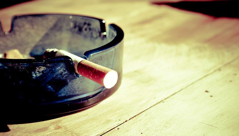 EsLife_es's tweet photo. Cómo prevenir y eliminar el olor a humo de tu hogar y ropa, ¡a disfrutar de un ambiente sano! http://t.co/J6n96bWILJ http://t.co/HAVm3wW1Tr