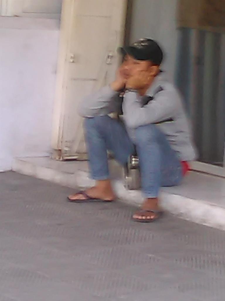 FerySakera's tweet photo. Mrana seorang diri
.Nasep Lasu http://t.co/tJeZwVk1jz