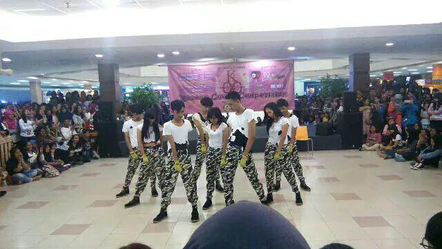 Catch Me If You Can <a href="/AndroGenie_AG/">A' Generation</a> at Dmall 6 September 2015