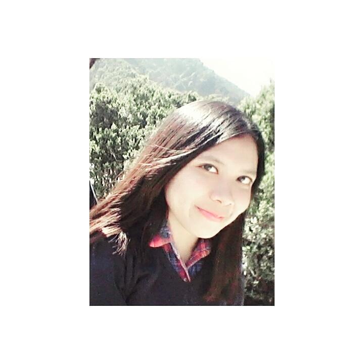 sintasin2's tweet photo. Hey makin gede makin buleud aja|Siapa?|Aku?|Iya aku :( http://t.co/cpw3EPpZUK