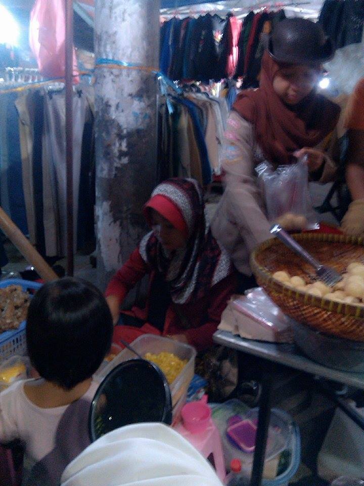 ruchitaa61's tweet photo. @kwarnas semangat bantuin mama,#IdolakuOrtuku #haripramuka54 http://t.co/XMl0jEjKRN