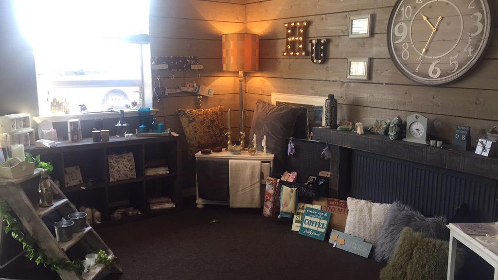 Limitlesscoffee's tweet photo. Our home interior shop is open until 2pm today http://t.co/fdYKcBKwo7