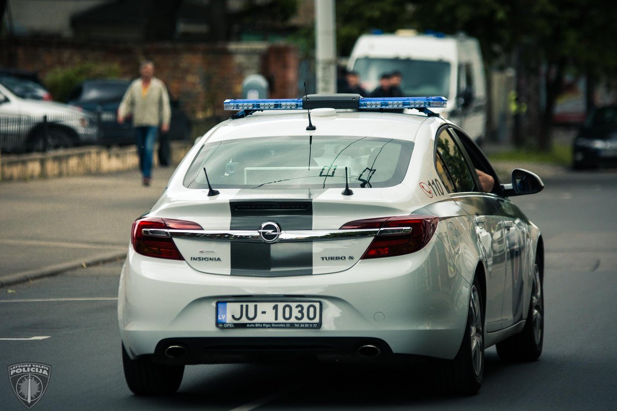 Šonedēļ policisti visā Eiropā pastiprināti uzraudzīs vai šoferi un pasažieri piesprādzējas: facebook.com/Valsts.policij…