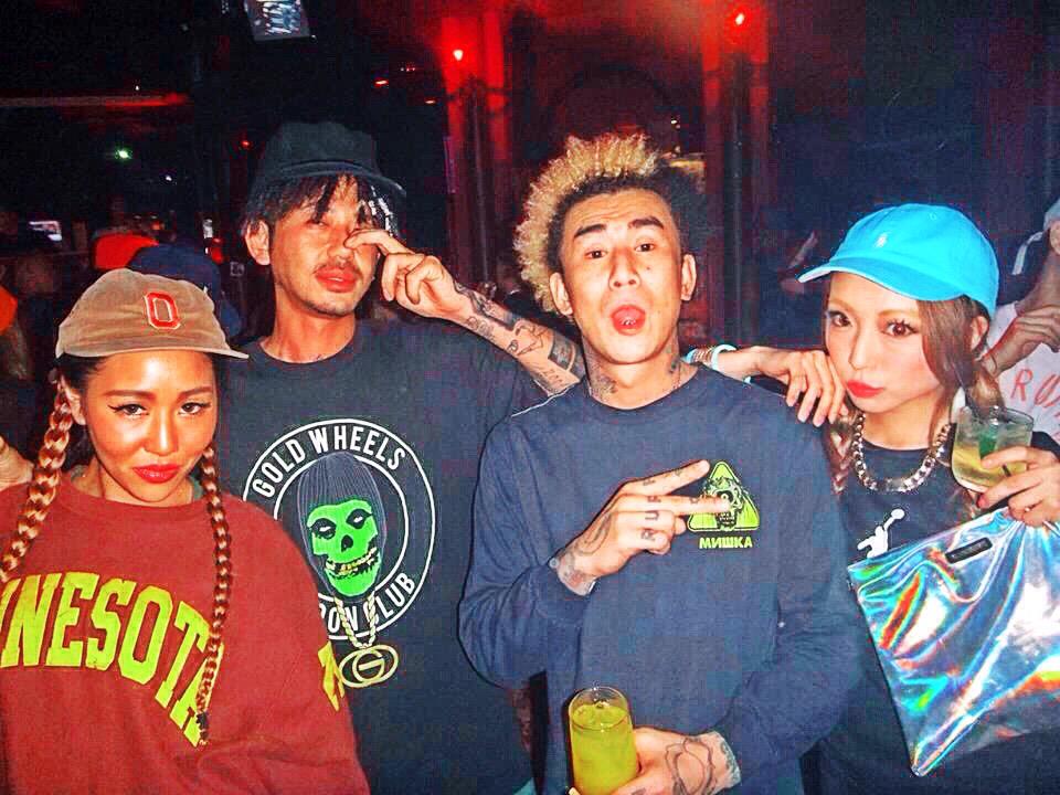 03nana23's tweet photo. 昨日のFLEX
さいっこうに楽しかった😂💕

アナーキーさんに
カミカゼ奢ってもらったり
J $tashとも沢山お話できて
最高な夜でした💁🏼🌟🌟🌟 http://t.co/17eKCzpD4Q