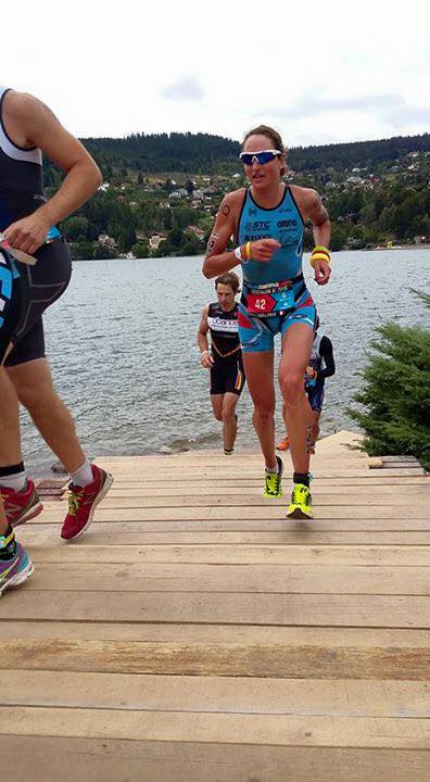 arena_france's tweet photo. Bravo à Jeanne #Collonge qui remporte le triathlon de #Gérardmer ! ©trimaxhebdo #teamarena #waterinstinct http://t.co/bxlaGj1hrY