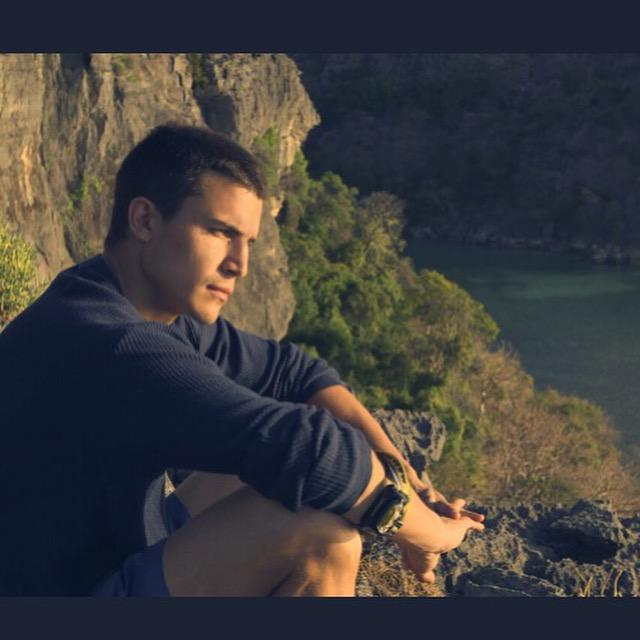 alexgonzalezact's tweet photo. Jornada de reflexión... http://t.co/q3C8tizWaF