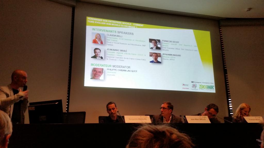 deheule's tweet photo. Conf "pérenniser son entreprise sociale: comment faire évoluer son modèle économique", c'est parti! #convergences http://t.co/3qZTweXDj3