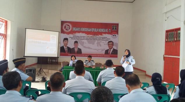 DITJEN_PAS's tweet photo. Lapas Padangsidimpuan, Tuan Rumah Sosialisasi e-PUPNS | Berita Pemasyarakatan http://t.co/agIqItZsUD http://t.co/oUWl5dz562