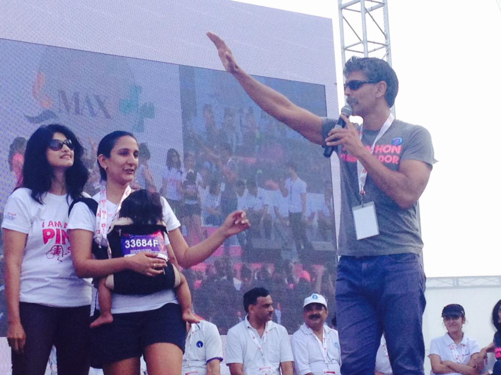 AshrutiBaranwal's tweet photo. #pinkathon http://t.co/lqUaXIwakQ