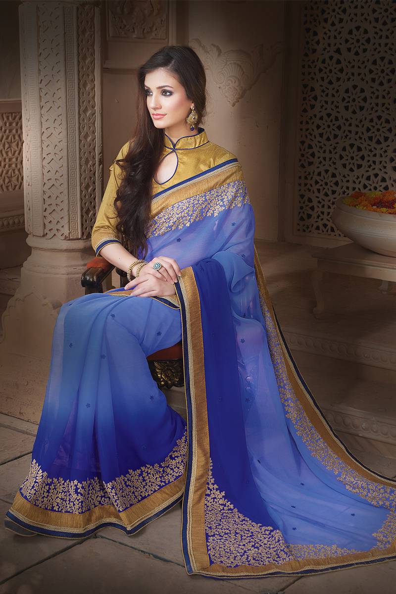 befunkies's tweet photo. Blue Chiffon Saree
#befunkies #bluesaree #chiffonsaree #saree
http://t.co/ct81jkDySa http://t.co/DCJa9bbe5Y
