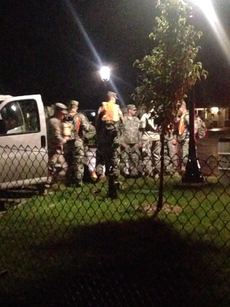 MichFitness's tweet photo. The members of the National Guard are gearing up to man the Bridge #BridgeRun2015 http://t.co/u4nvbSYCuS