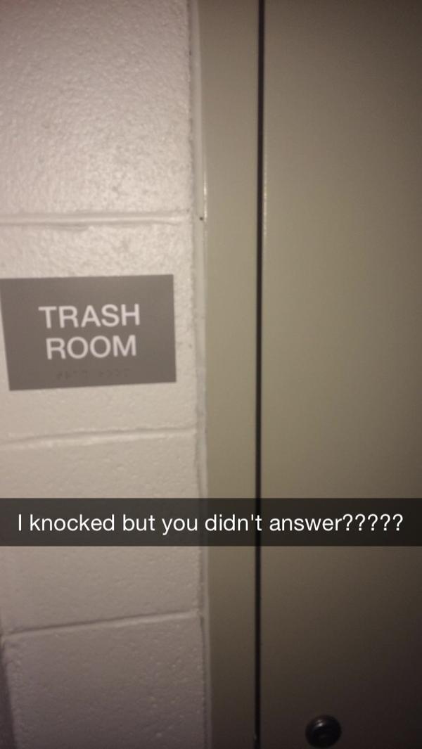 HumourGuide's tweet image. me sending u snapchat