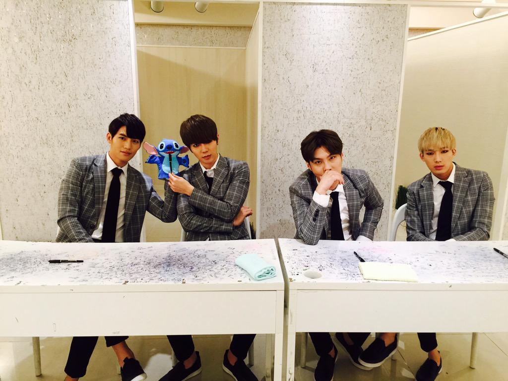 [SPEED] #스피드 #SPEED #일본 #JAPAN 오늘 우리 멤버들 섹시열매를 먹었나요? 어딜봐도 어떻게봐도 너어~무 섹시하네요! 내일은 PM 8시 입니다! #정우 군 준비됐나요?