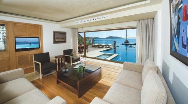 Perfect_Wedding's tweet image. ERM #win a honeymoon in CRETE! Enter now... bit.ly/1EFyn7g