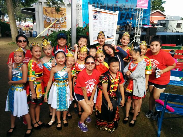 globalCSE's tweet photo. The first #Hmong MN Day at the #MNStateFair. @globalCSE Dance Team about to perform. http://t.co/vGs7mQ7Tfr