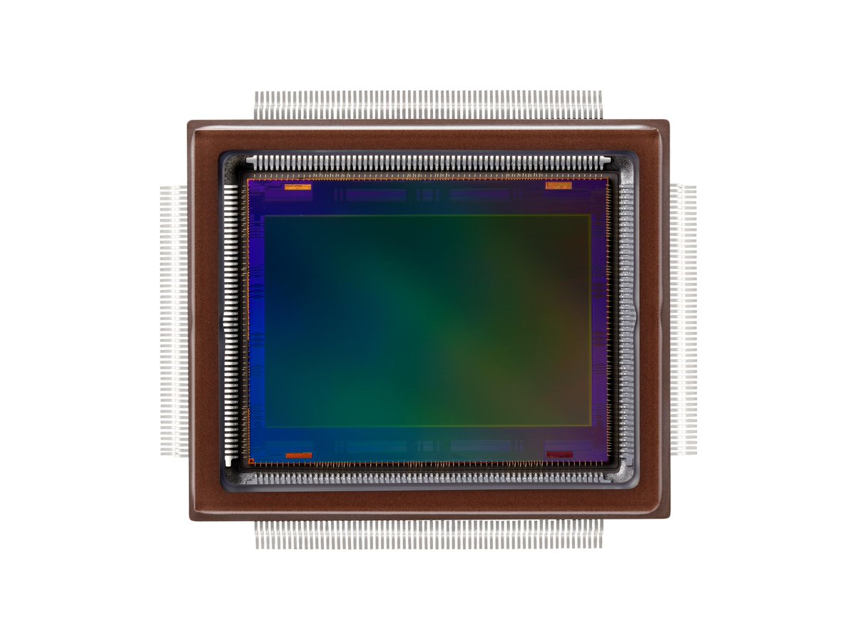 CanonUKandIE's tweet photo. We’re developing a #250MP sensor so sharp that you can read letters on an aeroplane 11m away! http://t.co/mvR2s5IwkO http://t.co/S6PUZH6NSq
