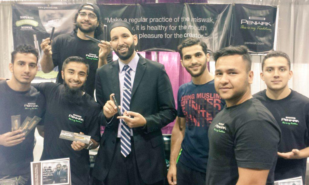 An honour to have Shaykh @omarsuleiman504 and @mzeyara drop by to check out @Penwak1 at @isnaconvention 
#ISNA2015