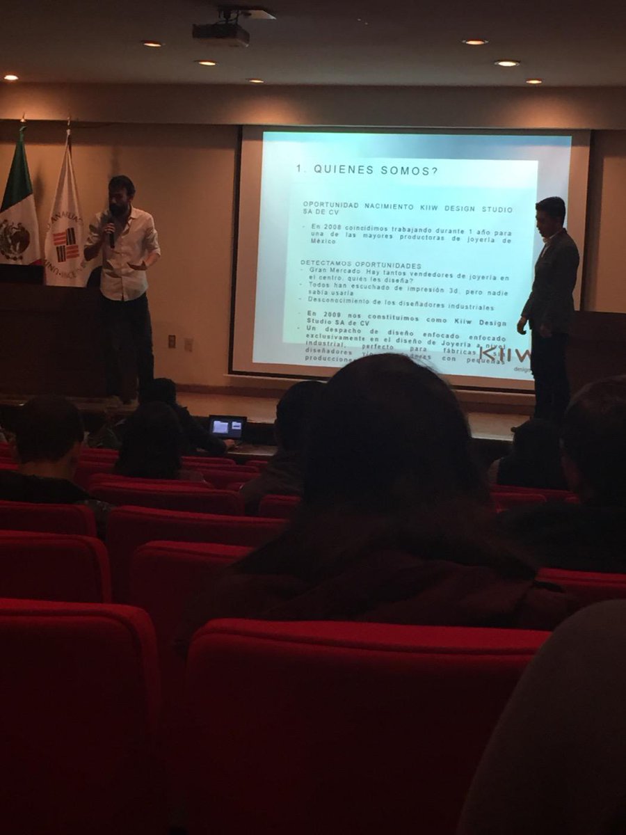 michbejar's tweet photo. Arte Joya. Un taller propio con artesanos capacitados para producir los sueños de los diseñadores @karlabarajas http://t.co/LUdmLdD29F