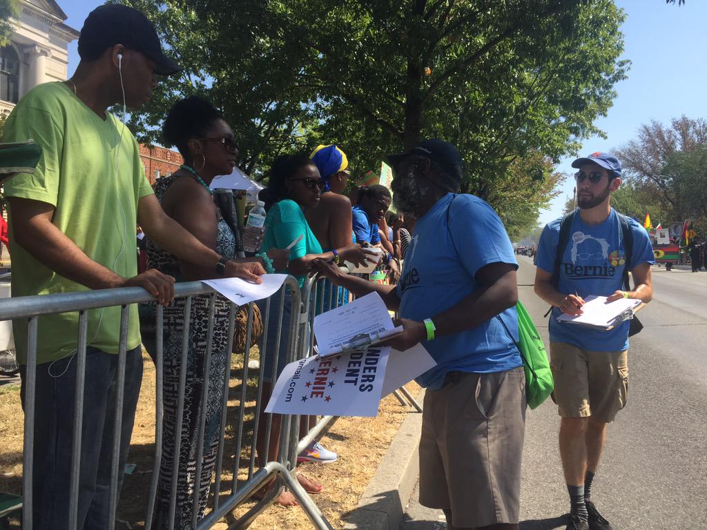 People4Bernie's tweet photo. The #WestIndianDayParade knows how to #FeelTheBern people shouting BERNIE BERNIE http://t.co/YAN3yrXSdd