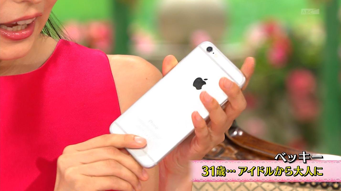 飲用 恒例 ベッキーの携帯ストラップの変遷 02年 07年 15年 徹子の部屋 9 7 Http T Co 85ufbnyi92