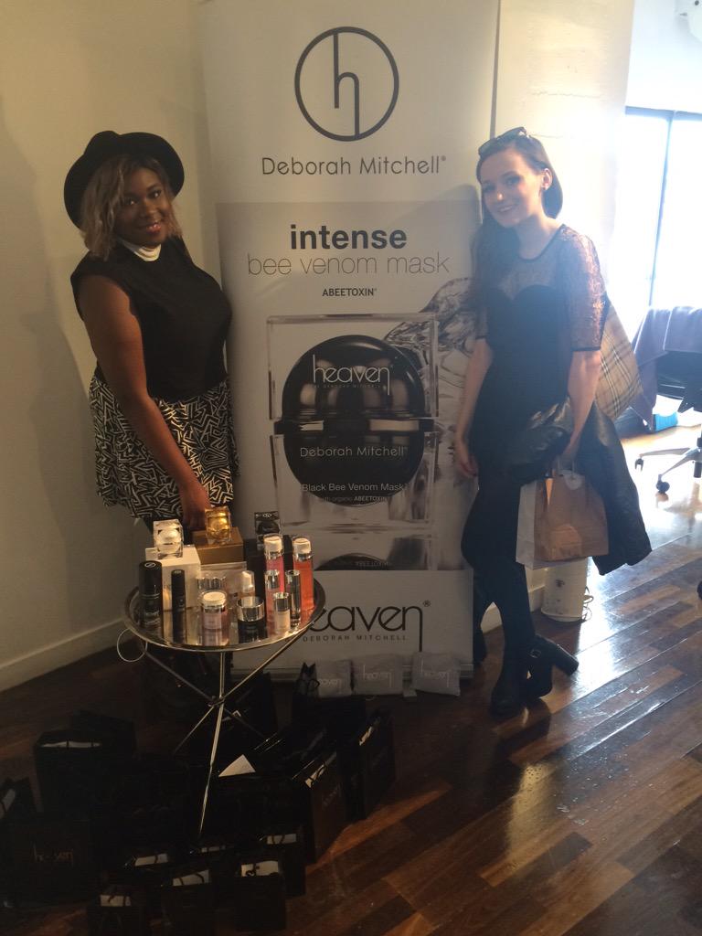 heavenskincare's tweet photo. @kirstyhampton @XAlexOsmanX @NenehTrainer @heaven_america #bloggersfashionweek http://t.co/h8VHt8D3CK