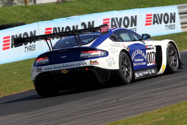 AvonTyres's tweet photo. .@BritishGT @ Donington this wknd! FW&amp;RT @AvonTyres to WIN 2 tickets! Be our VIP &amp; watch the SEASON FINALE in style! http://t.co/gV0JwkgjnH