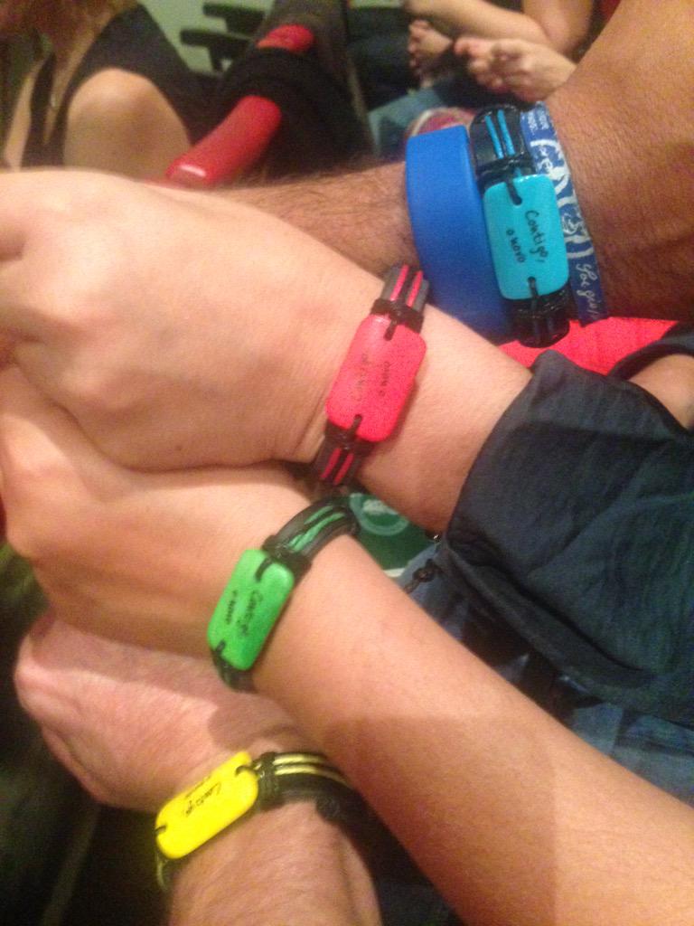 emengol's tweet photo. Agora sí, preparados para o Novo curso #contigoonovo #contigolonuevo #compostelaenruta http://t.co/9XbIqEUsle