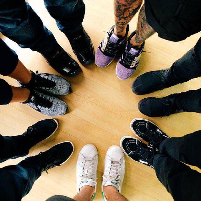 influencePH's tweet photo. That's a wrap! #sneakerhead #sneakers #adidas #nike #saucony

#influenceph http://t.co/1YkGMKRSIw