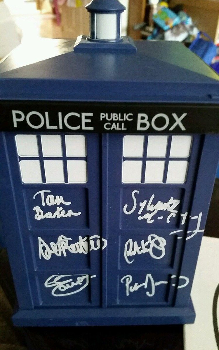 TheCyberdevil's tweet photo. A Funko Pop Tardis released this year signed by 10 Doctors including Jon Pertwee! Sounds totally legit ! #Fakebay http://t.co/0gVeAhcTj8