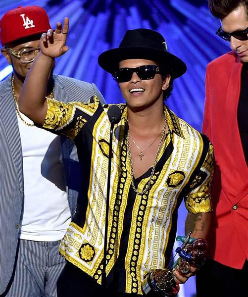 ブルーノマーズ 画像bot Brunomarsphoto Twitter