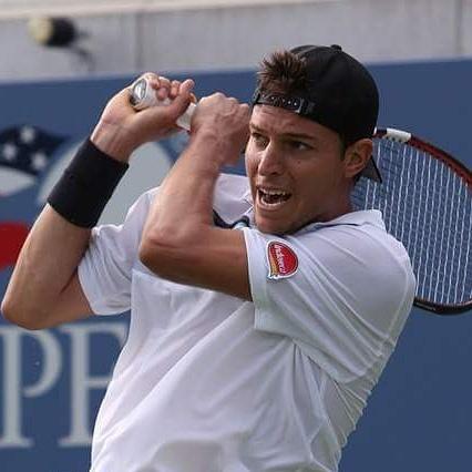 JHernandezATP's tweet photo. En #CopaDavis enfrentaremos a Alemania. Del 18 al 20 de septiembre en Parque del Este. Contamos contigo. #TeamBebo http://t.co/csA0v2QJb9