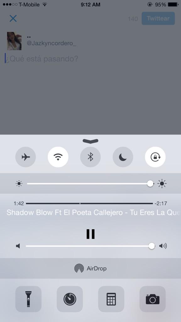 Jazkyncordero_'s tweet photo. esta cancion 😻 http://t.co/t9XqbmNSpr