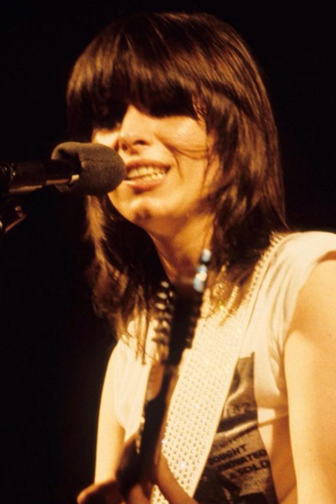 09/07/1951 Happy Birthday, Chrissie Hynde,
singer, songwriter and guitarist of The Pretenders 
