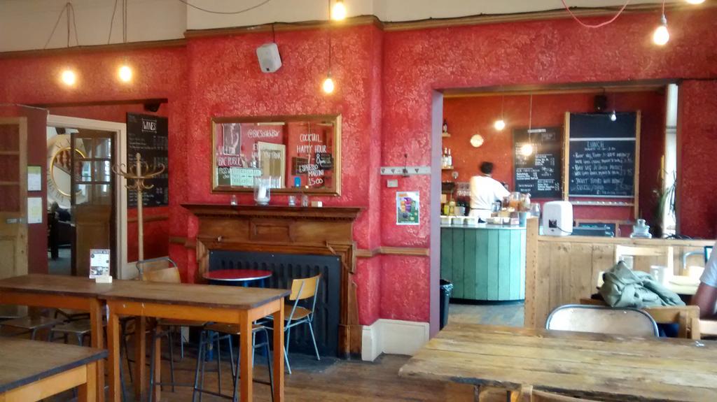 SmokinTootin's tweet photo. Thanks for the prize @TheDessertDeli, great to chat to Laura. I'm reading it in the @BACScratchBar: a lovely space! http://t.co/CpZJk6pXoJ