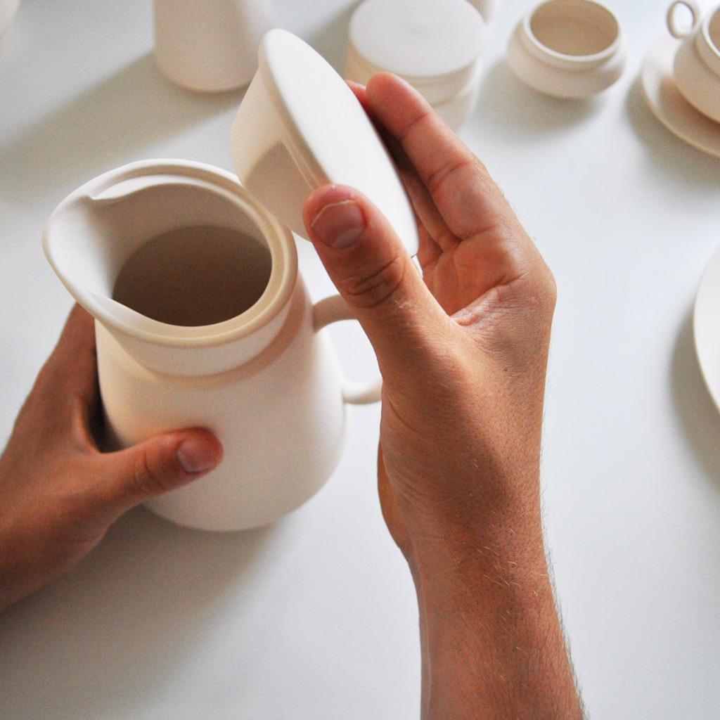 HendKrichen's tweet photo. 2 weeks till the launch our new breakfast collection #britishmade #hendkrichen #dj15 #ldf15 http://t.co/LgP62fcz4o