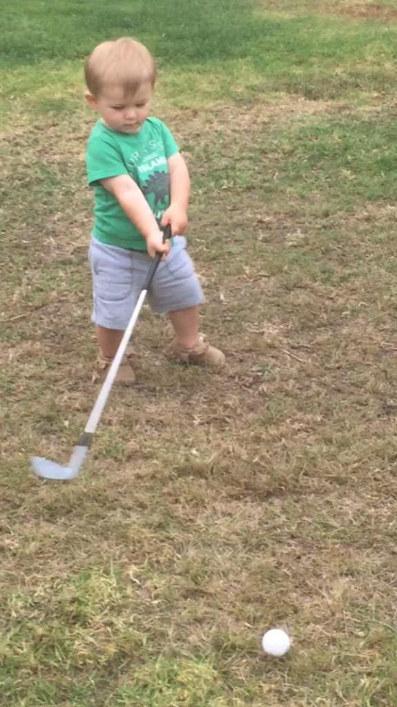 showtime25's tweet photo. My son Kam trying to figure out his grip. #JrGolfWeek http://t.co/dY2hIJR9OP
