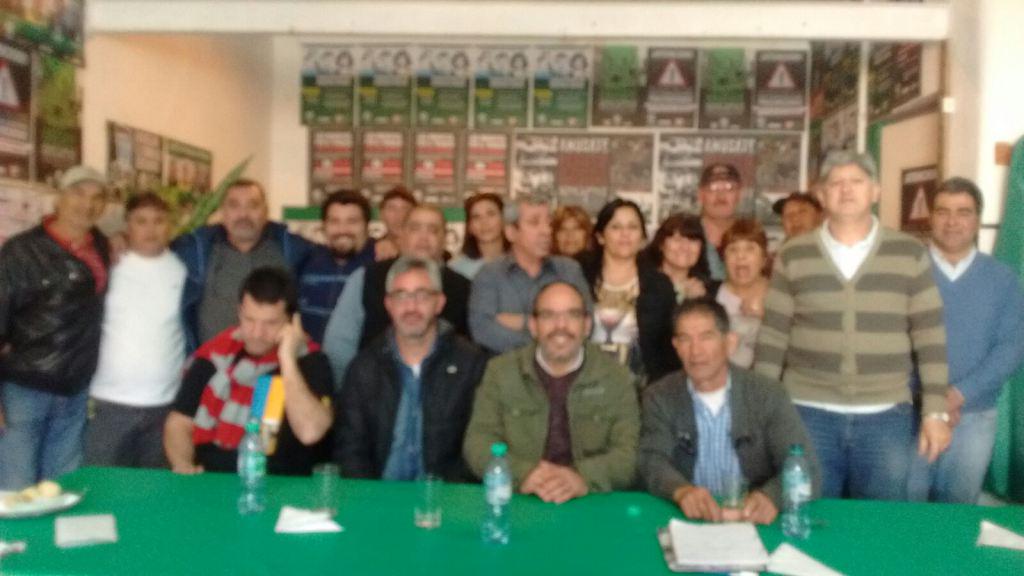 anusatebsas's tweet photo. La Lista Verde ANUSATE logró un empate en Zárate https://t.co/85ZHODutxI http://t.co/OdmoTfOYVV