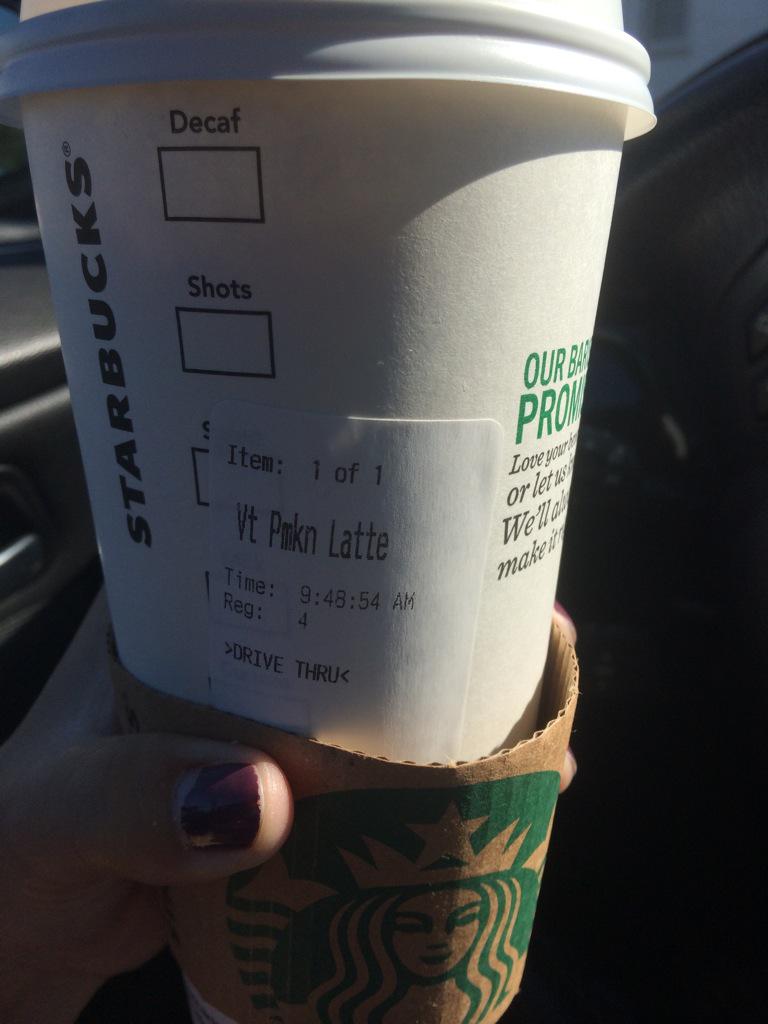 KyleyClevenger's tweet photo. Hello Fall! #reunitedwithpumpkinspice 🍂🍁 http://t.co/gkz8J1w2wH